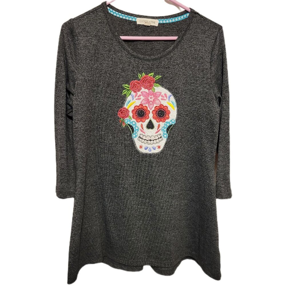 Clover + Pine Top Sugar Skull floral Med. cinch waist Gray peplum Artisan art - Picture 3 of 10